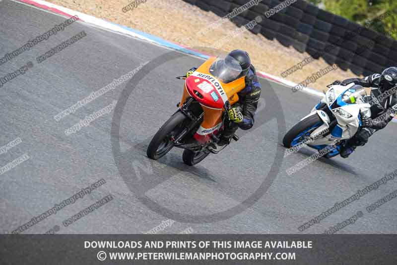 enduro digital images;event digital images;eventdigitalimages;mallory park;mallory park photographs;mallory park trackday;mallory park trackday photographs;no limits trackdays;peter wileman photography;racing digital images;trackday digital images;trackday photos